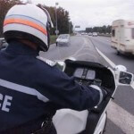 Soral, la moto, les flics